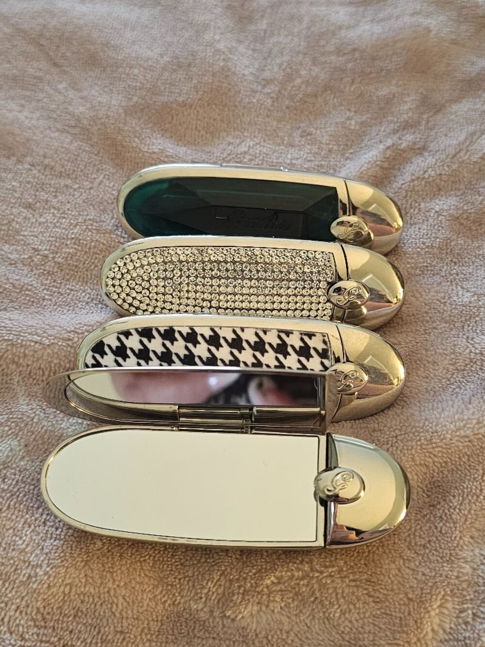 Lot of 4 Guerlain Rouge G Lipstick Cases Set Rhinestone Houndstooth White